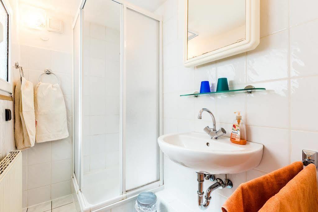 Ferienwohnung Koeln-Altstadt-Nord Esterno foto